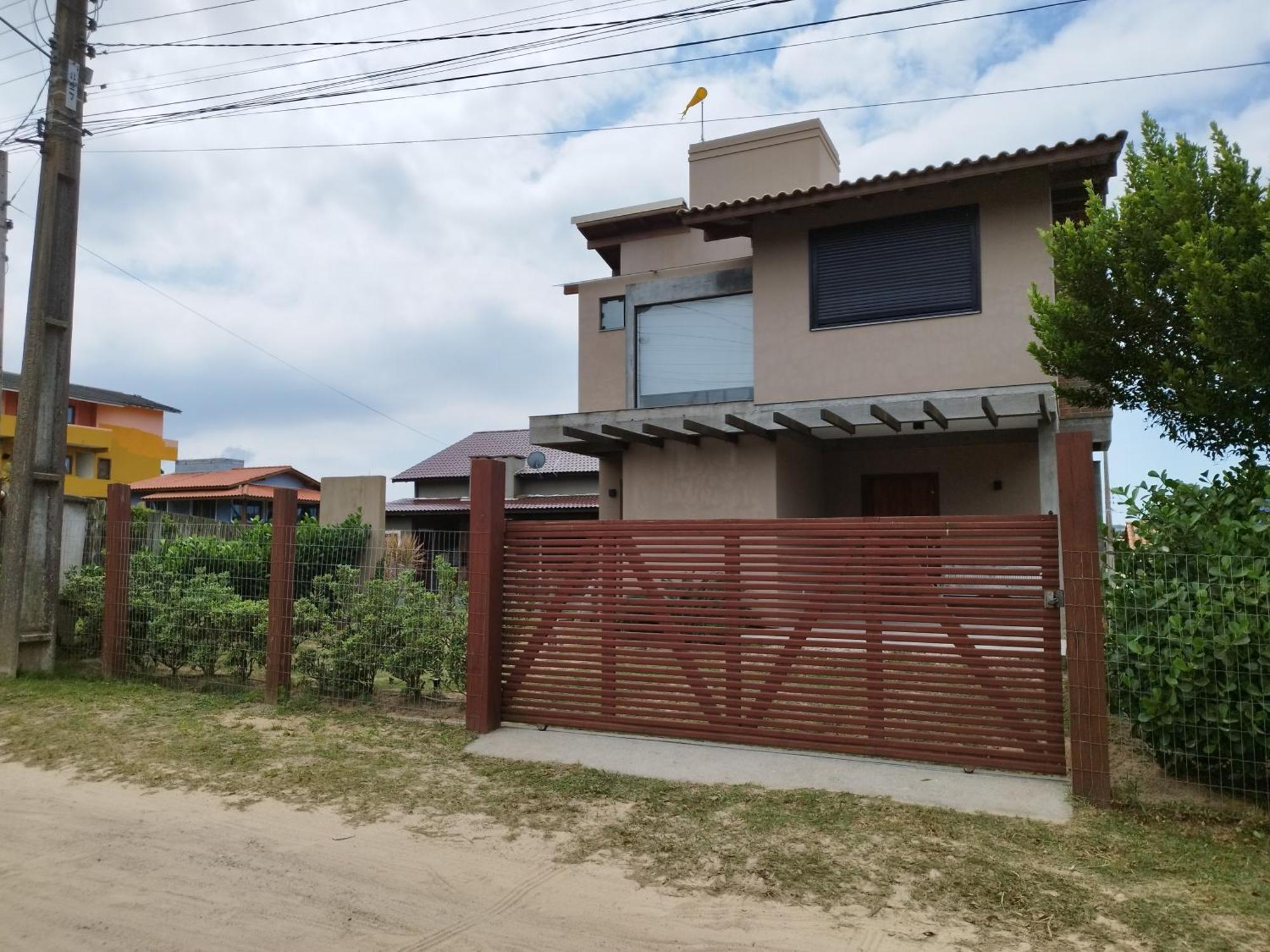 プライア・ド・ローザ Morada Big Riderヴィラ エクステリア 写真
